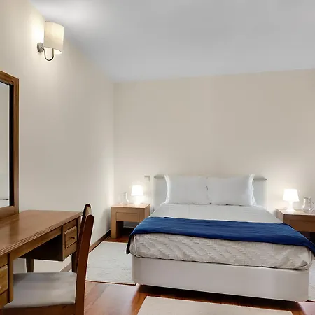 Quinta Do Barrio - Manor 4* تيراس دي بورو