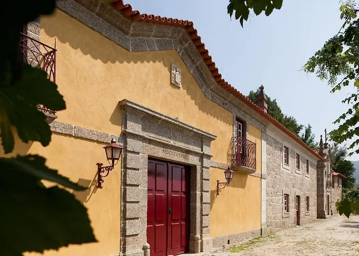 Πανσιόν Quinta Do Barrio - Manor 4*